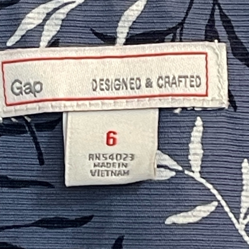 Gap Designed and Crafted Dress Fit & Flare Pockets- Women’s 6- Bamboo Leaf Print - Picture 9 of 13